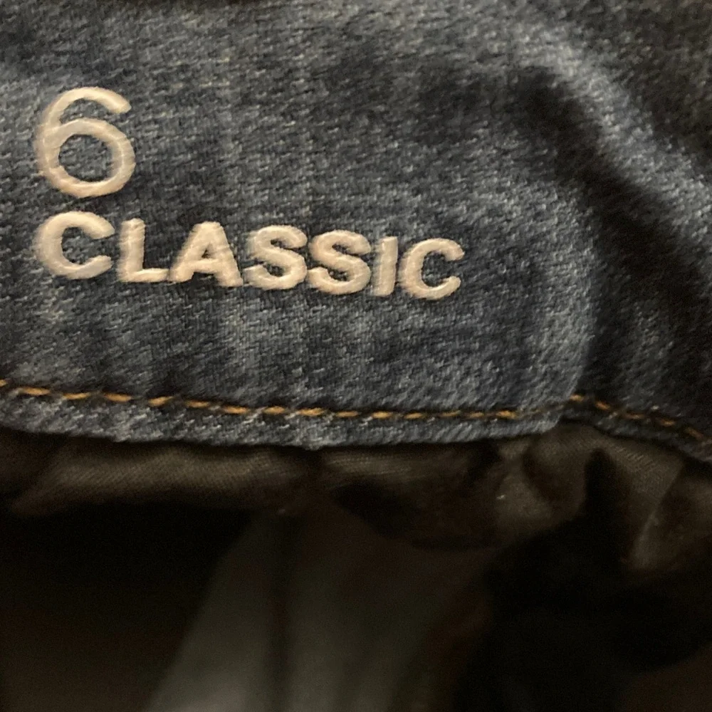 Liz‎ Claiborne Blue Jeans 6
